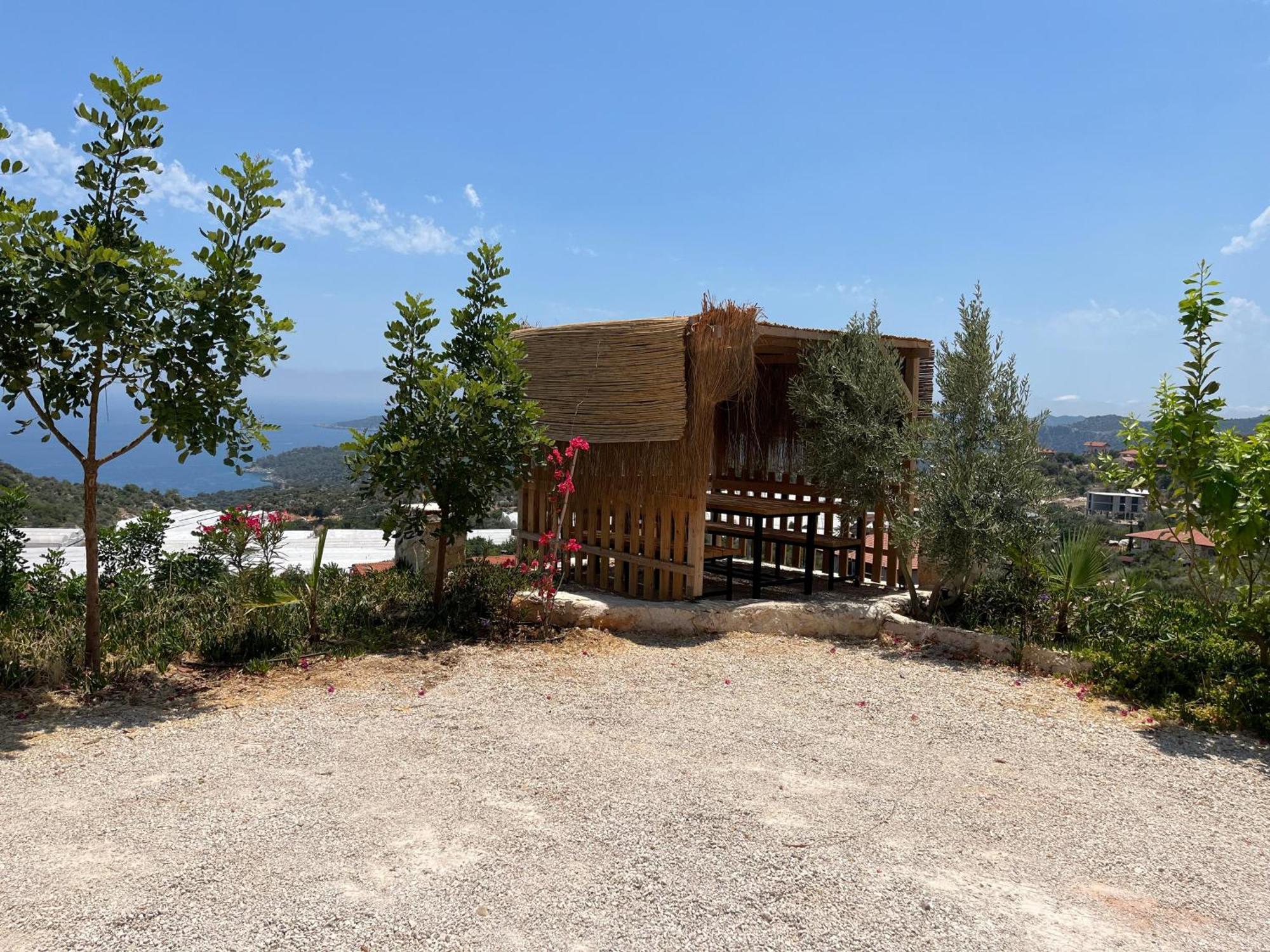 Istlada Tas Ev Apart - Kekova View Kapakli Экстерьер фото